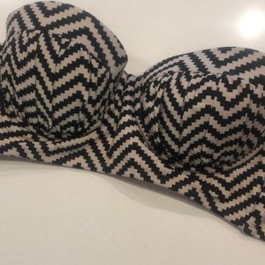 Super cute bikini top